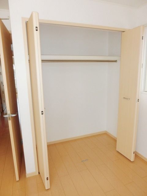 収納　クローゼット