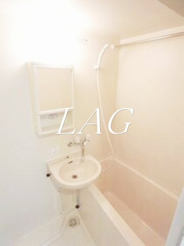 バス・シャワールーム　お風呂です。