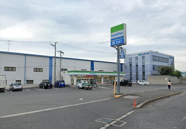 コンビニ　ファミリーマート 岡山東妹尾店（コンビニ）まで823m