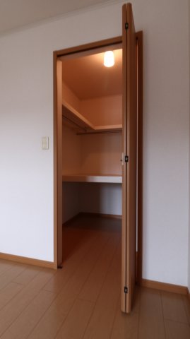 コージーコート朝霧II番館の内装写真