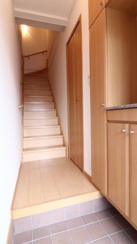 コージーコート朝霧II番館の玄関写真