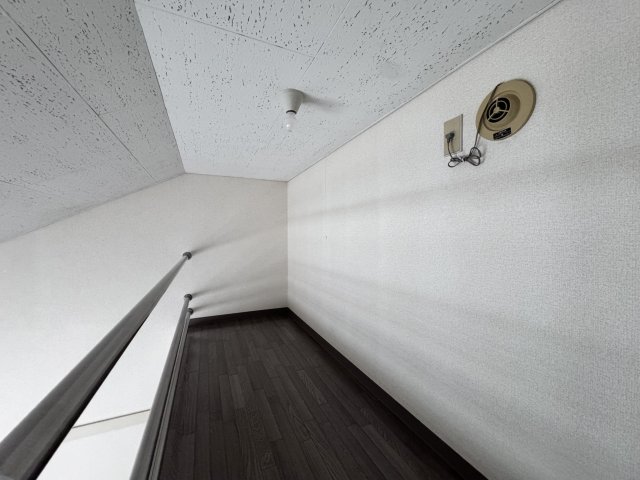 その他部屋・スペース　ロフト約1.5帖