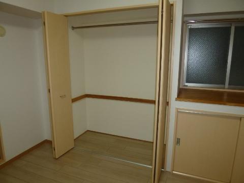 収納　クローゼット