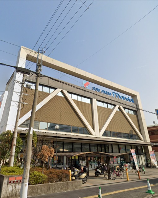 スーパー　万代志紀店、なんでも揃うお得なスーパー（スーパー）まで712m