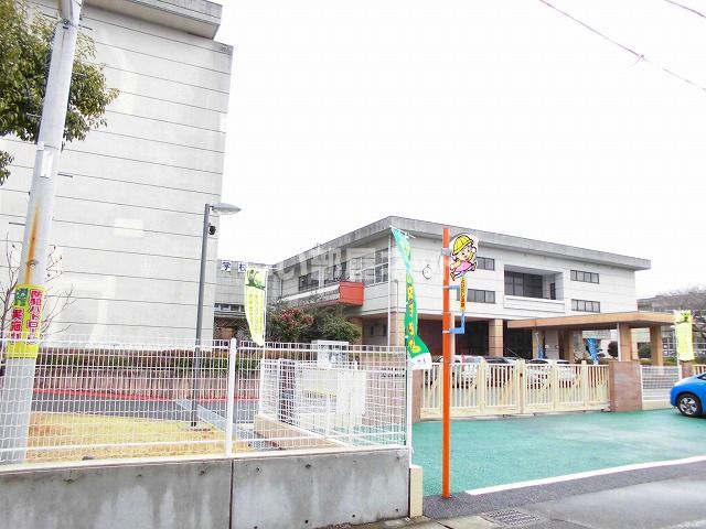 小学校　麦島小学校（小学校）まで325m
