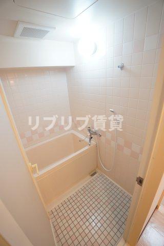 ＪＲ京葉線 蘇我駅 徒歩4分 7階建 築36年の風呂写真