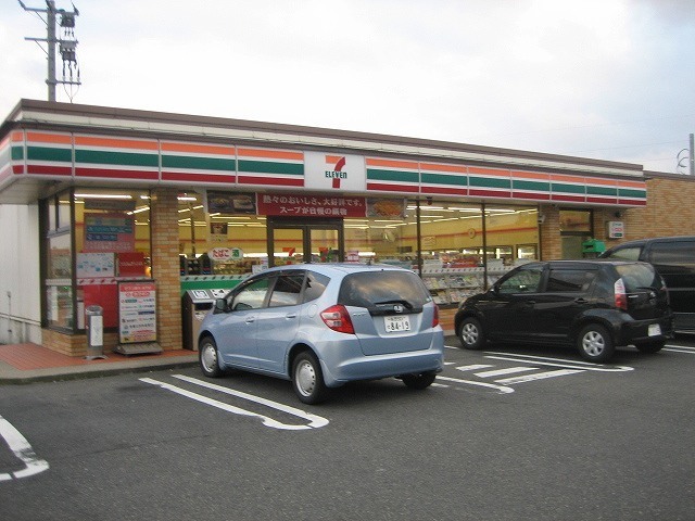 コンビニ　セブン-イレブン 新潟太夫浜店（コンビニ）まで550m