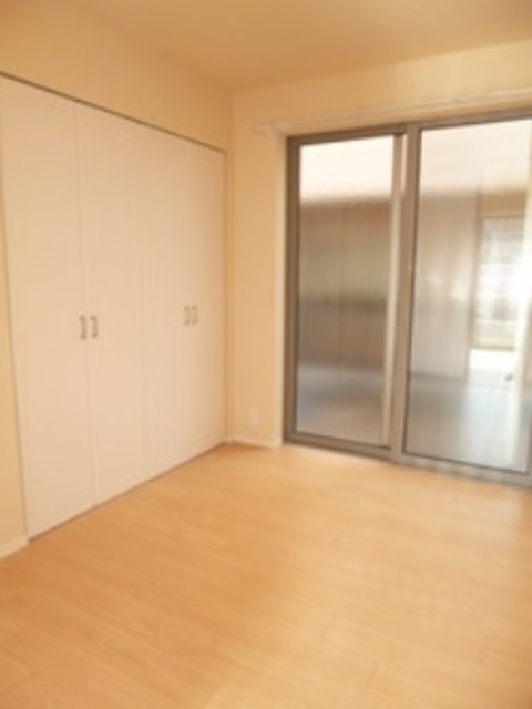 その他部屋・スペース　★明るいフローリングの角部屋です★