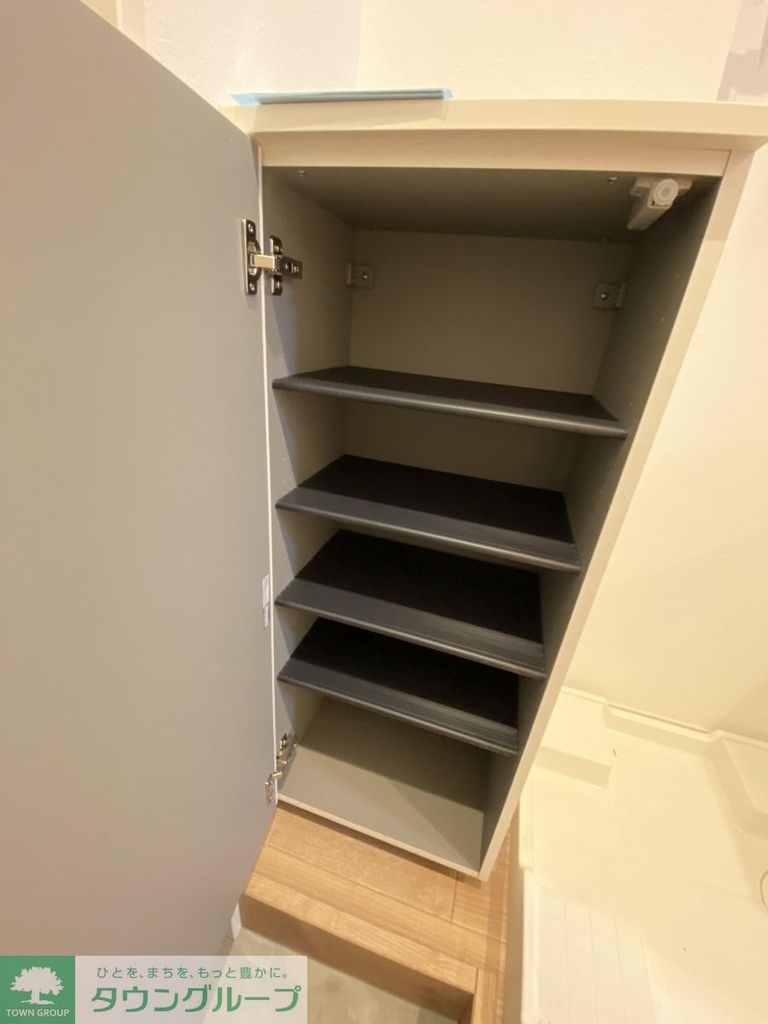アザーレ・クオン中河原の内装写真