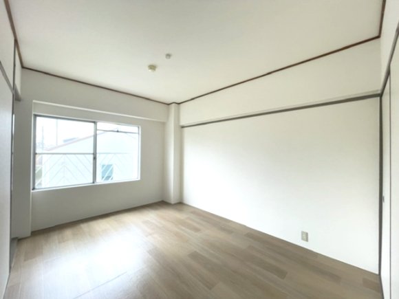 阪急千里線 南千里駅 徒歩9分 5階建 築49年の内装写真