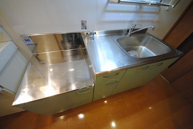 キッチン　写真は３０２号室