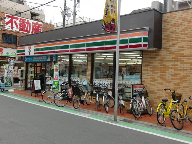 コンビニ　セブンイレブン世田谷北烏山店（コンビニ）まで79m