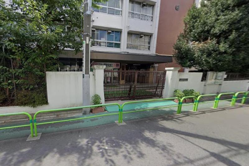 小学校　台東区立石浜小学校（小学校）まで700m