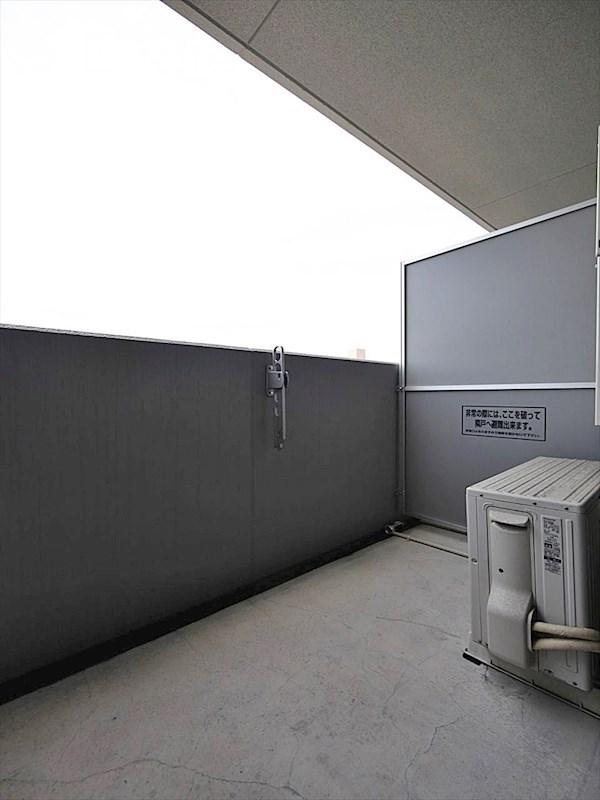 ＪＲ中央本線 鶴舞駅 徒歩6分 13階建 築9年の内装写真