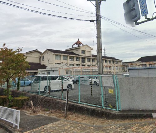 南海泉北線 和泉中央駅 徒歩15分 4階建 築28年の周辺写真