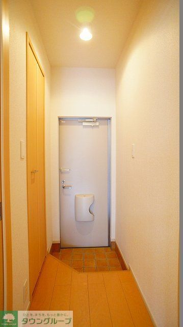 ＪＲ総武本線 東千葉駅 徒歩17分 2階建 築13年の玄関写真