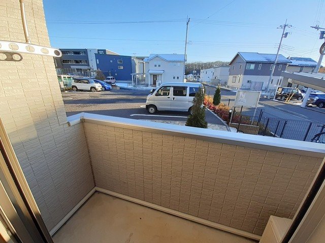 バルコニー　陽当たり良好なバルコニーです