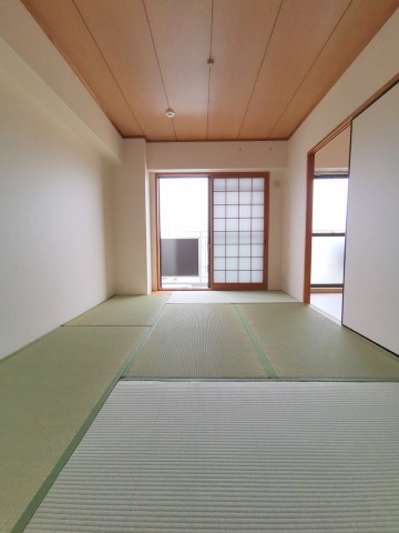 ダイヤモンドハイツ橋原の内装写真