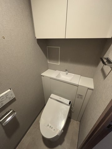 プレサンスロジェ京橋グランスクエアのトイレ写真