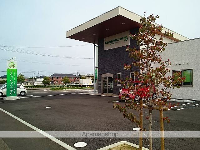 病院　しんりんクリニック（病院）まで1100m