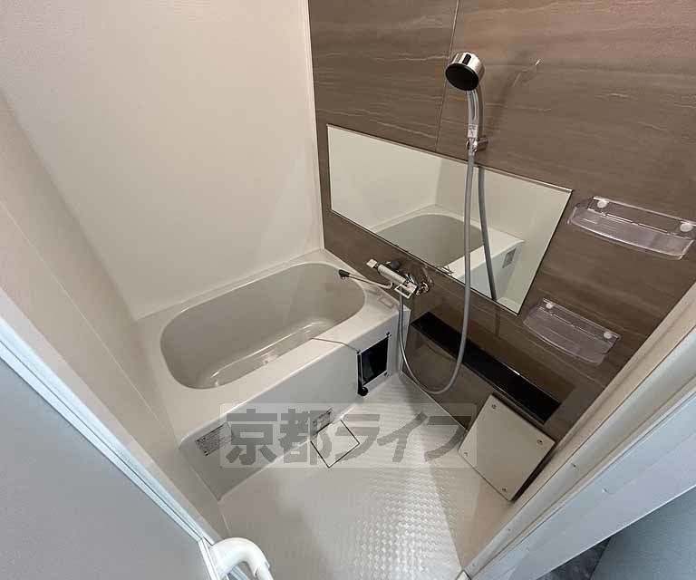 プレサンス十条凛華の風呂写真