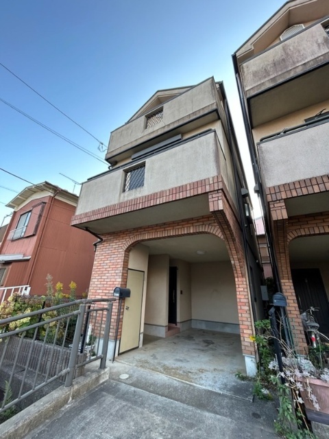 横浜市港北区小机町戸建の外観写真