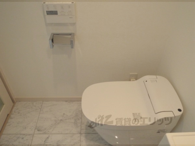 クリスタルグランツ京都高辻のトイレ写真
