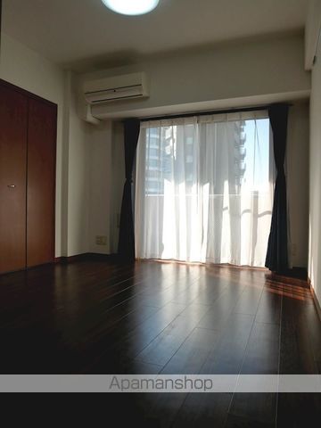 ステージファースト南麻布の居間写真