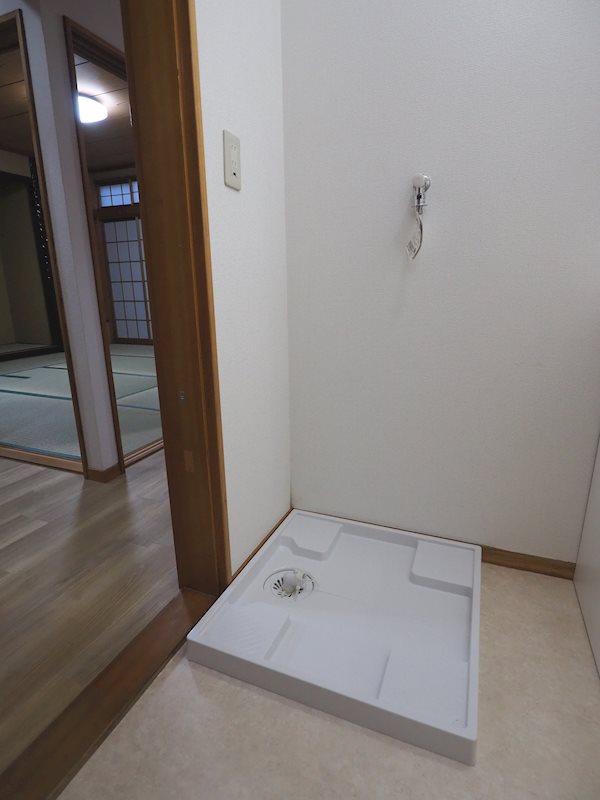 その他部屋・スペース　洗濯機置き場
