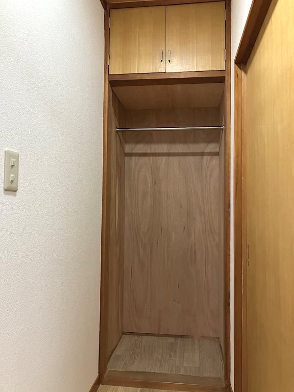 収納　廊下　収納