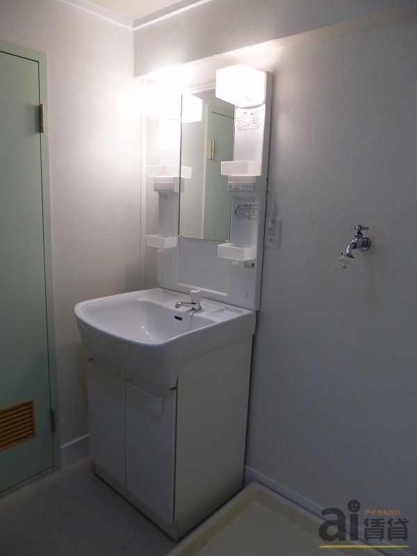 西武国分寺線 東村山駅 徒歩9分 5階建 築48年の内装写真