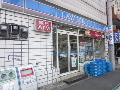 コンビニ　ローソン　千駄木店（コンビニ）まで743m