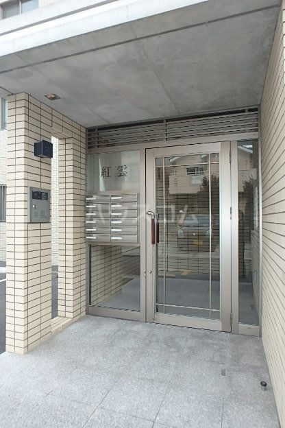 地下鉄名城線 志賀本通駅 徒歩4分 4階建 築18年の外観写真