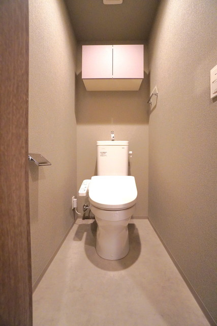トイレ　※写真は同タイプ住戸です。