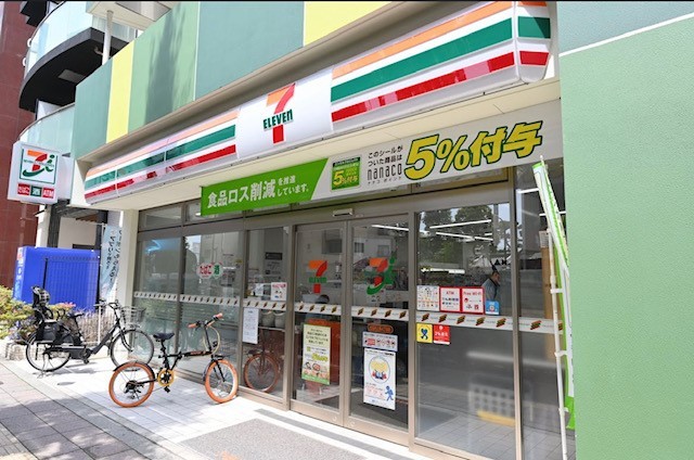 コンビニ　セブンイレブン　世田谷上馬４丁目店（コンビニ）まで165m