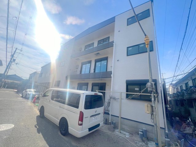 建物外観　綺麗な外観の素敵なお部屋があなたを待っています。