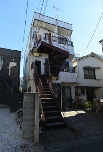 京急本線 梅屋敷駅 徒歩3分 築16年