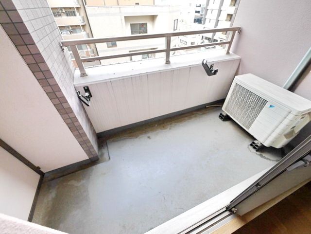 ブルーライン センター南駅 徒歩4分 7階建 築26年の内装写真