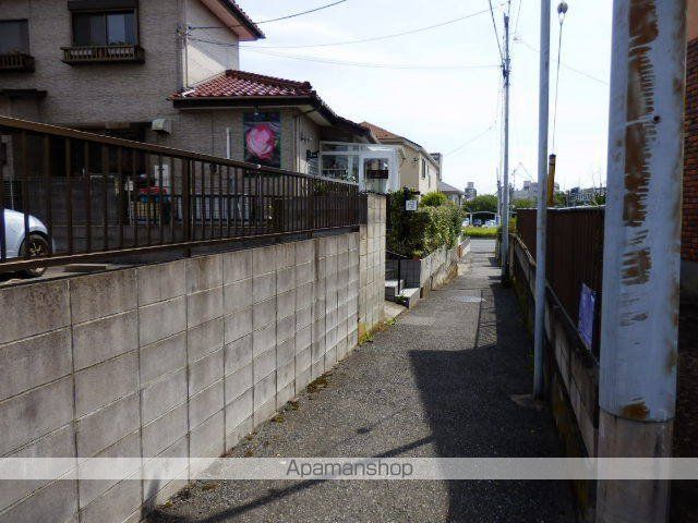 その他　前面道路（その他）まで1m