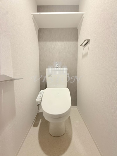 ＪＲ東海道本線 塚本駅 徒歩10分 15階建 築1年のトイレ写真