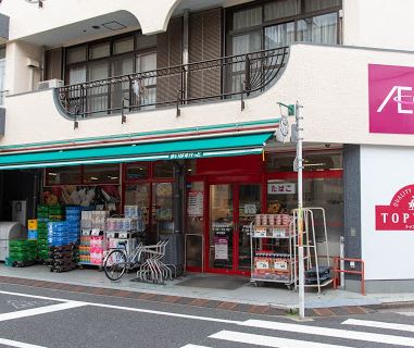 スーパー　まいばすけっと早稲田鶴巻町店（スーパー）まで168m