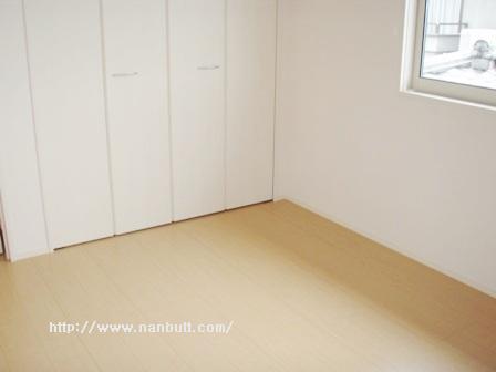 収納　洋室6帖のクローゼット