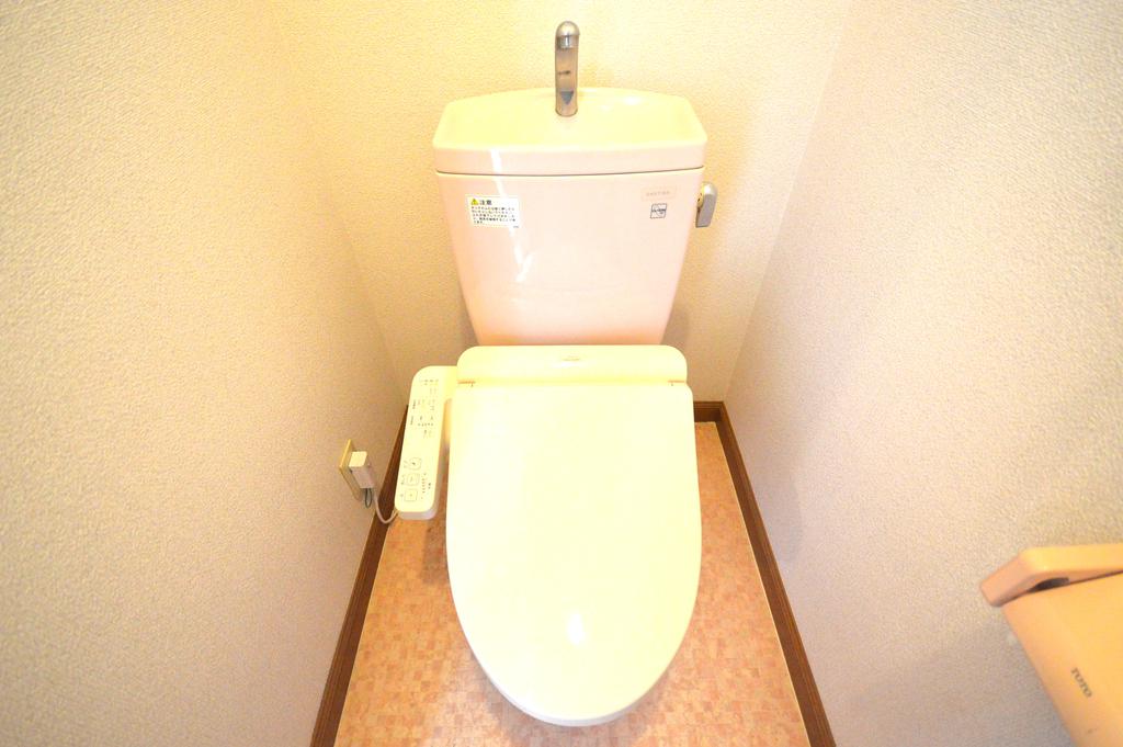 ハイツ・アマールのトイレ写真