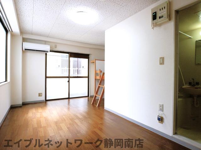 居室・リビング　同イメージ