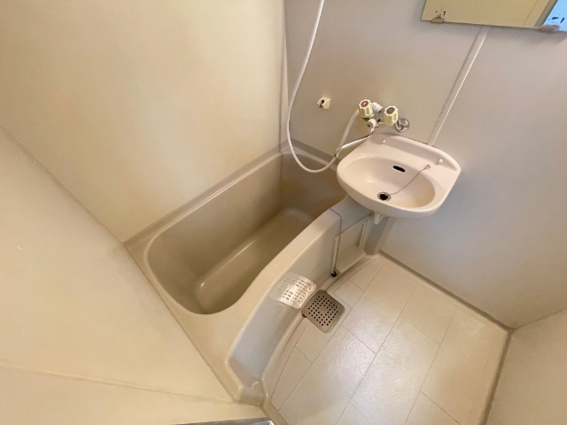 バス・シャワールーム　トイレお風呂別です