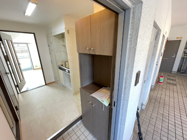 玄関　シューズボックス付き玄関です