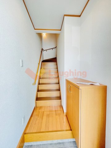 玄関　毎日通る玄関はこちらです※別タイプの写真です