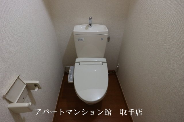 【レオパレスロッソピアンコのトイレ】