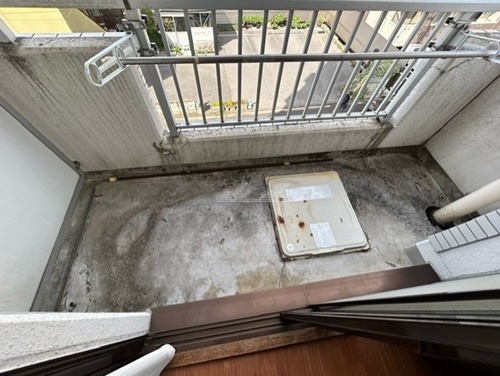 バルコニー　備え付け家具備品（同仕様）