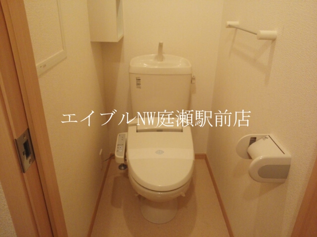 【サンヒルズＢのトイレ】
